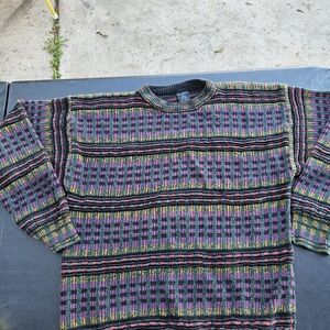 Generra Y2K Geometric Crewneck Sweater